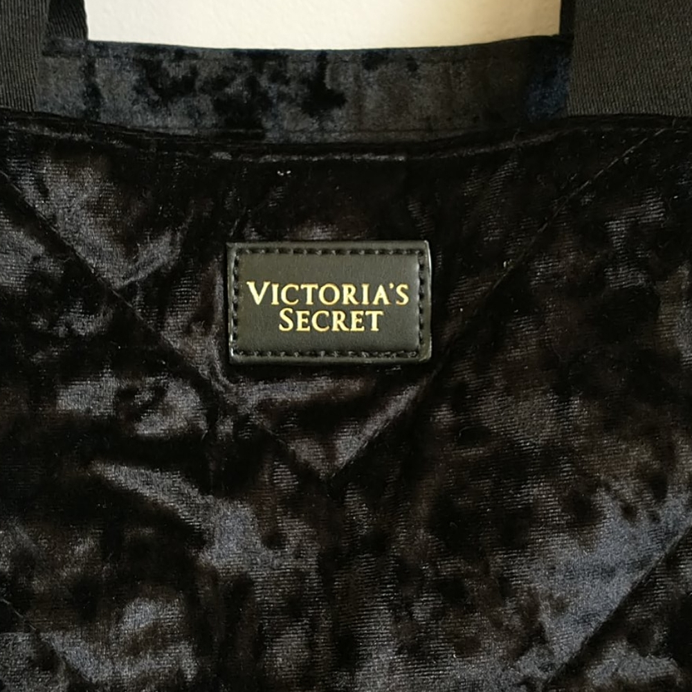 Victoria's Secret Bag - Picture 3 of 12